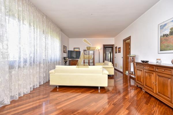 Vendita appartamento di 149 m2, Valenza (AL) - 2