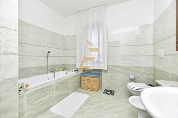 Vendita appartamento di 149 m2, Valenza (AL) - 19