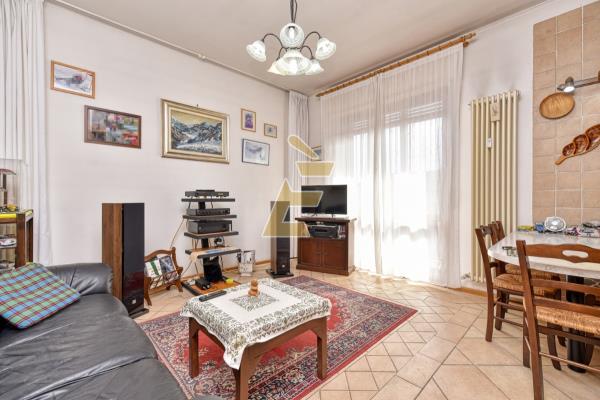 Vendita appartamento di 76 m2, Valenza (AL) - 1