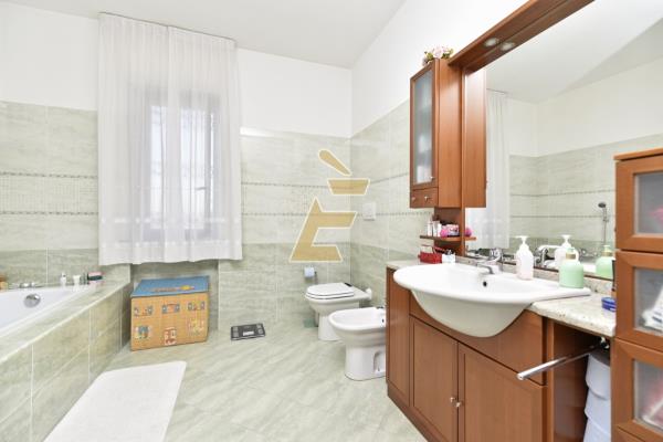 Vendita appartamento di 149 m2, Valenza (AL) - 18
