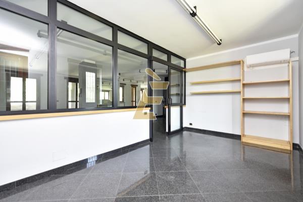 Affitto ufficio di 173 m2, Valenza (AL) - 9
