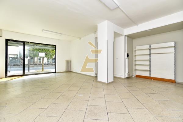 Affitto negozio di 135 m2, Valenza (AL) - 2