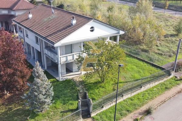 Vendita casa bi/plurifamigliare Valenza (AL)