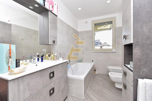 Vendita appartamento di 144 m2, Valenza (AL) - 28