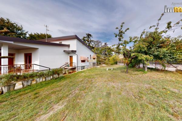 Vendita casa indipendente Valenza (AL)