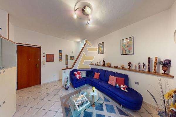 Vendita appartamento di 131 m2, Valenza (AL) - 1