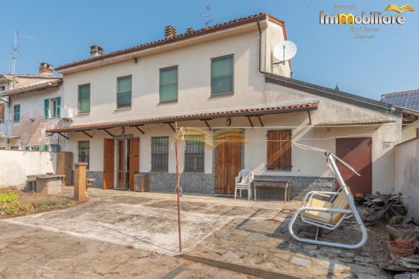 Vendita casa semindipendente Valenza (AL)