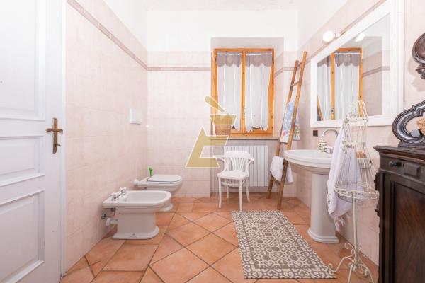 Vendita casa bi/plurifamigliare di 504 m2, Valenza (AL) - 11
