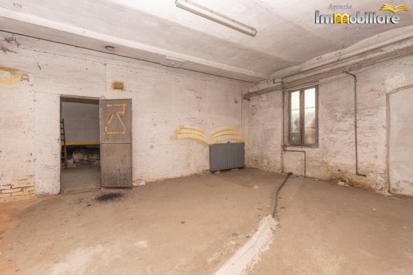 Vendita laboratorio di 597 m2, Valenza (AL) - 5
