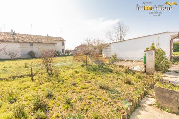 Vendita casa indipendente di 164 m2, Suardi (PV) - 2