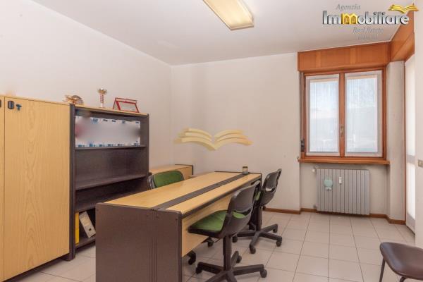 Vendita ufficio di 101 m2, Valenza (AL) - 16