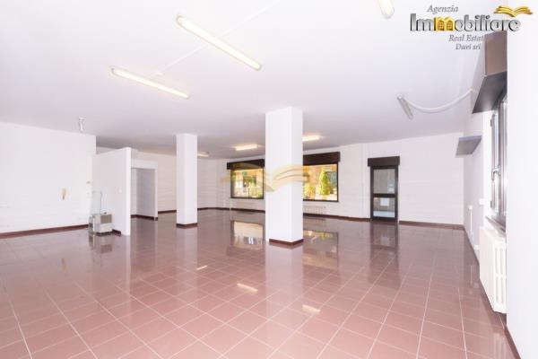 Vendita negozio Valenza (AL)