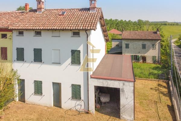Vendita intero stabile Rivarone (AL)