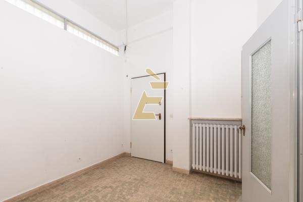 Affitto laboratorio di 106 m2, Valenza (AL) - 13