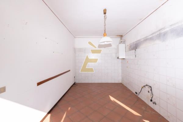 Vendita intero stabile di 442 m2, Valenza (AL) - 44