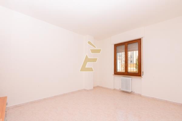Vendita appartamento di 116 m2, Valenza (AL) - 10