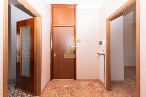 Affitto appartamento di 104 m2, Valenza (AL) - 18