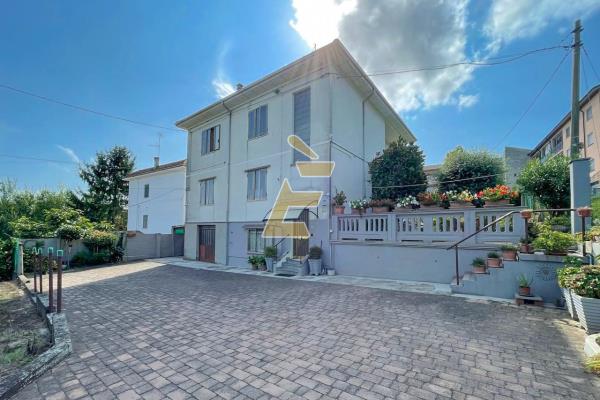 Vendita appartamento di 105 m2, Valenza (AL) - 23