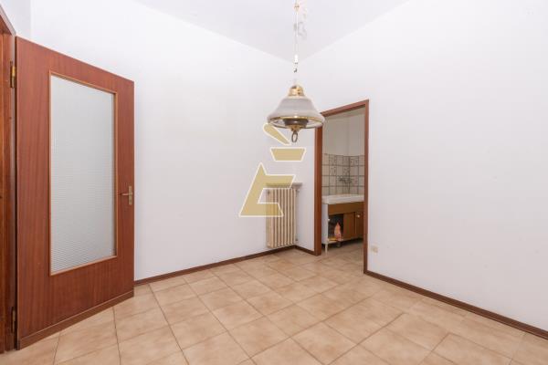 Vendita appartamento di 105 m2, Valenza (AL) - 9