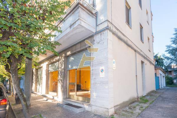 Affitto negozio di 70 m2, Valenza (AL) - 15