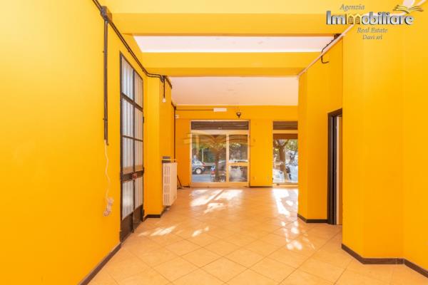Affitto negozio di 70 m2, Valenza (AL) - 5