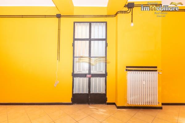 Affitto negozio di 70 m2, Valenza (AL) - 10