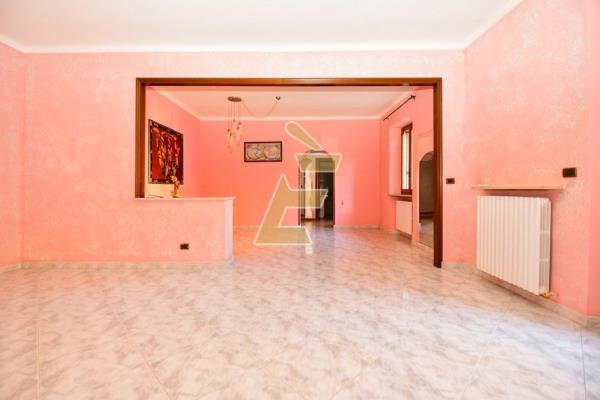 Vendita appartamento di 152 m2, Valenza (AL) - 2
