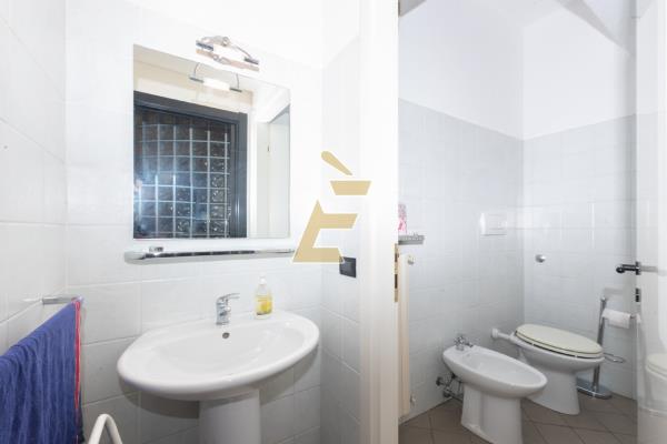 Vendita ufficio di 227 m2, Valenza (AL) - 21