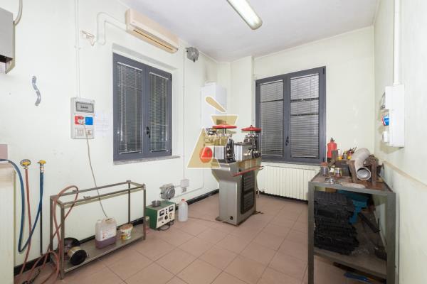 Vendita ufficio di 227 m2, Valenza (AL) - 14