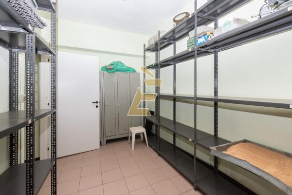 Vendita ufficio di 227 m2, Valenza (AL) - 23