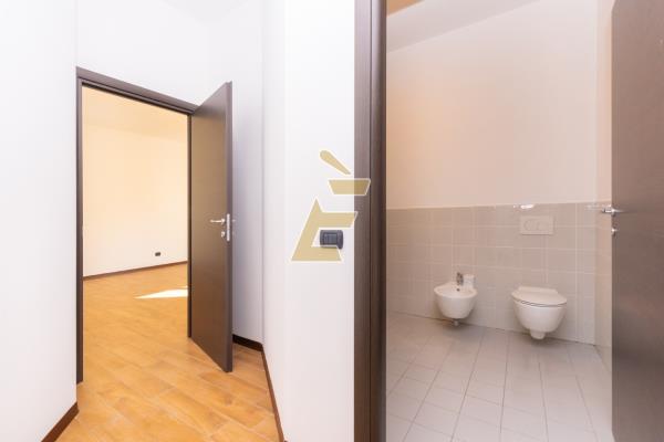 Vendita ufficio di 97 m2, Valenza (AL) - 9