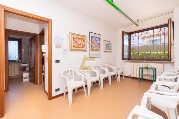 Affitto ufficio di 56 m2, Valenza (AL) - 2