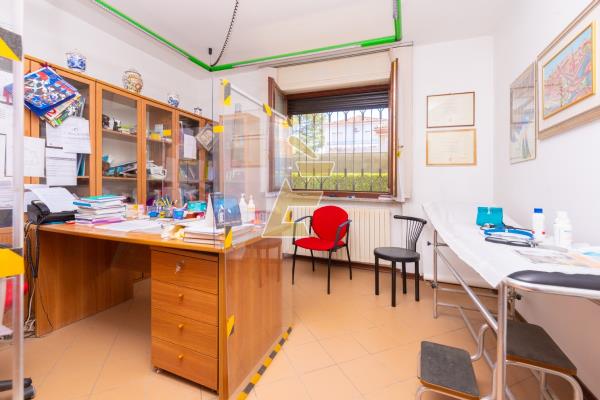 Affitto ufficio di 56 m2, Valenza (AL) - 8