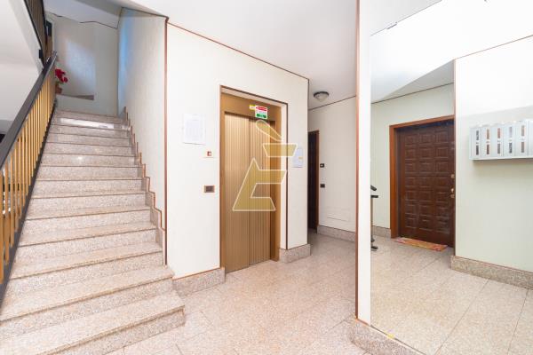 Affitto ufficio di 56 m2, Valenza (AL) - 13