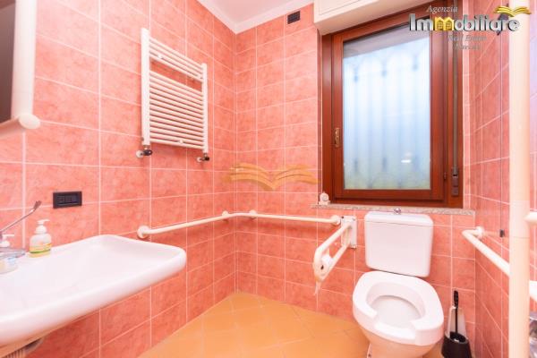 Affitto ufficio di 56 m2, Valenza (AL) - 7