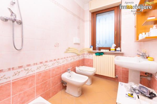 Affitto ufficio di 56 m2, Valenza (AL) - 11