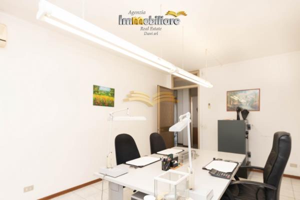 Affitto ufficio di 61 m2, Valenza (AL) - 4