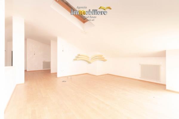 Vendita appartamento di 251 m2, Valenza (AL) - 12