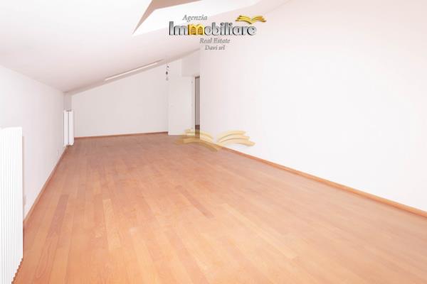 Vendita appartamento di 251 m2, Valenza (AL) - 17