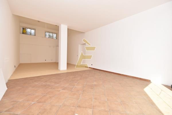 Affitto negozio di 51 m2, Valenza (AL) - 3