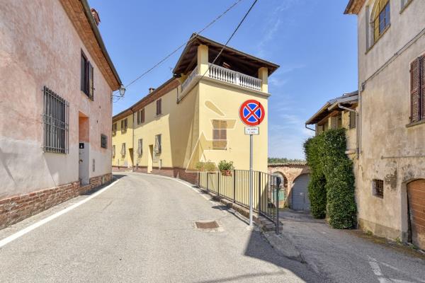 Vendita casa bi/plurifamigliare di 508 m2, Pecetto di Valenza (AL) - 1