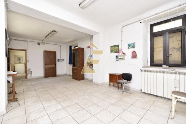 Vendita laboratorio di 97 m2, Valenza (AL) - 4