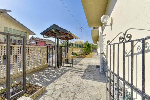 Vendita casa indipendente di 522 m2, Torre Beretti e Castellaro (PV) - 4