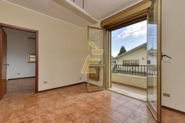 Vendita casa indipendente di 522 m2, Torre Beretti e Castellaro (PV) - 11