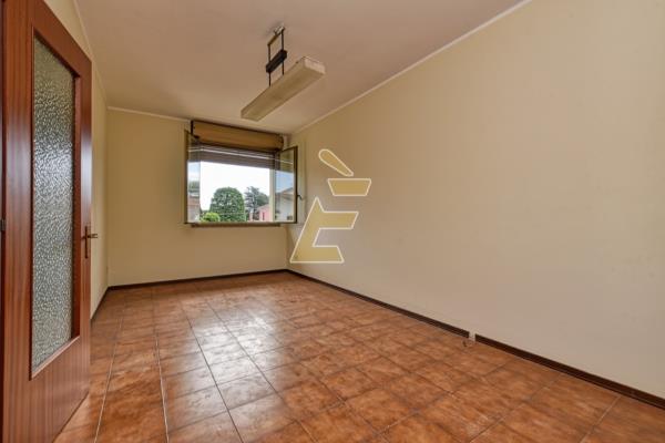 Vendita casa indipendente di 522 m2, Torre Beretti e Castellaro (PV) - 12