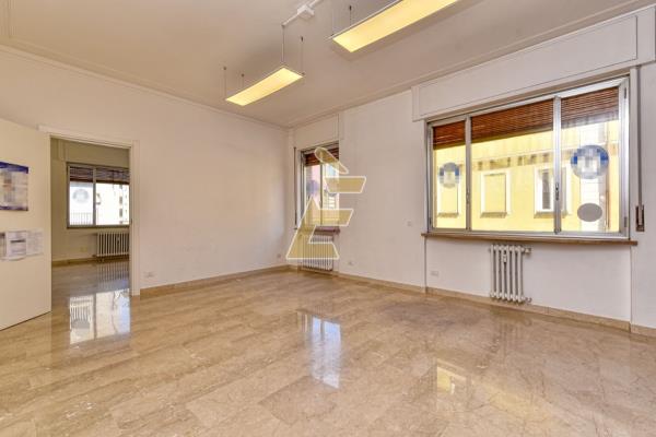 Affitto ufficio Valenza (AL)