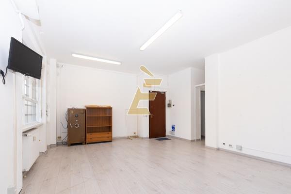 Affitto laboratorio Valenza (AL)