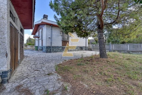 Vendita casa indipendente Valenza (AL)