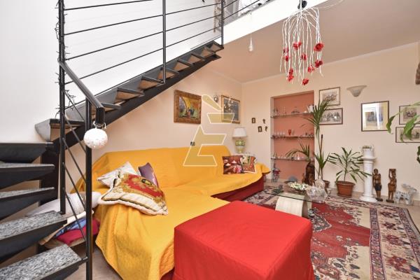 Vendita appartamento di 135 m2, Valenza (AL) - 2