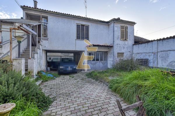 Vendita casa indipendente Valmacca (AL)